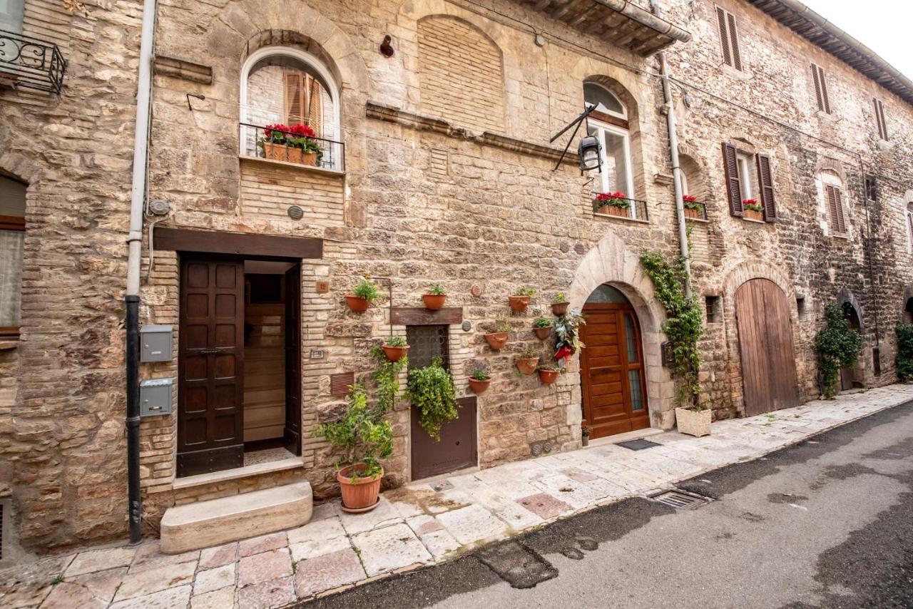 Residenza Vicolo Bovi Assisiアパートメント エクステリア 写真